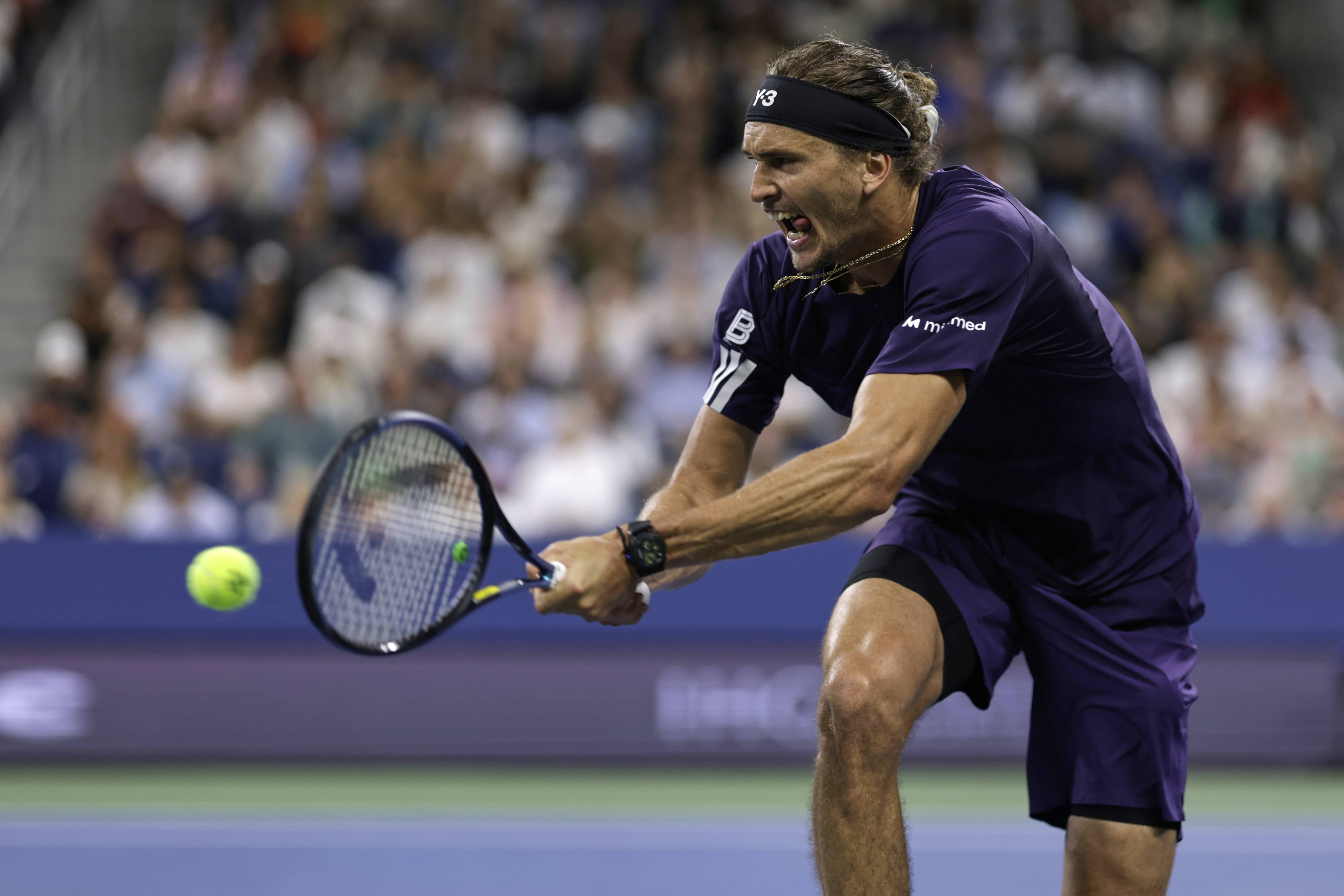 包含拉沃尔杯横扫美网，兹维列夫惊艳四座的词条