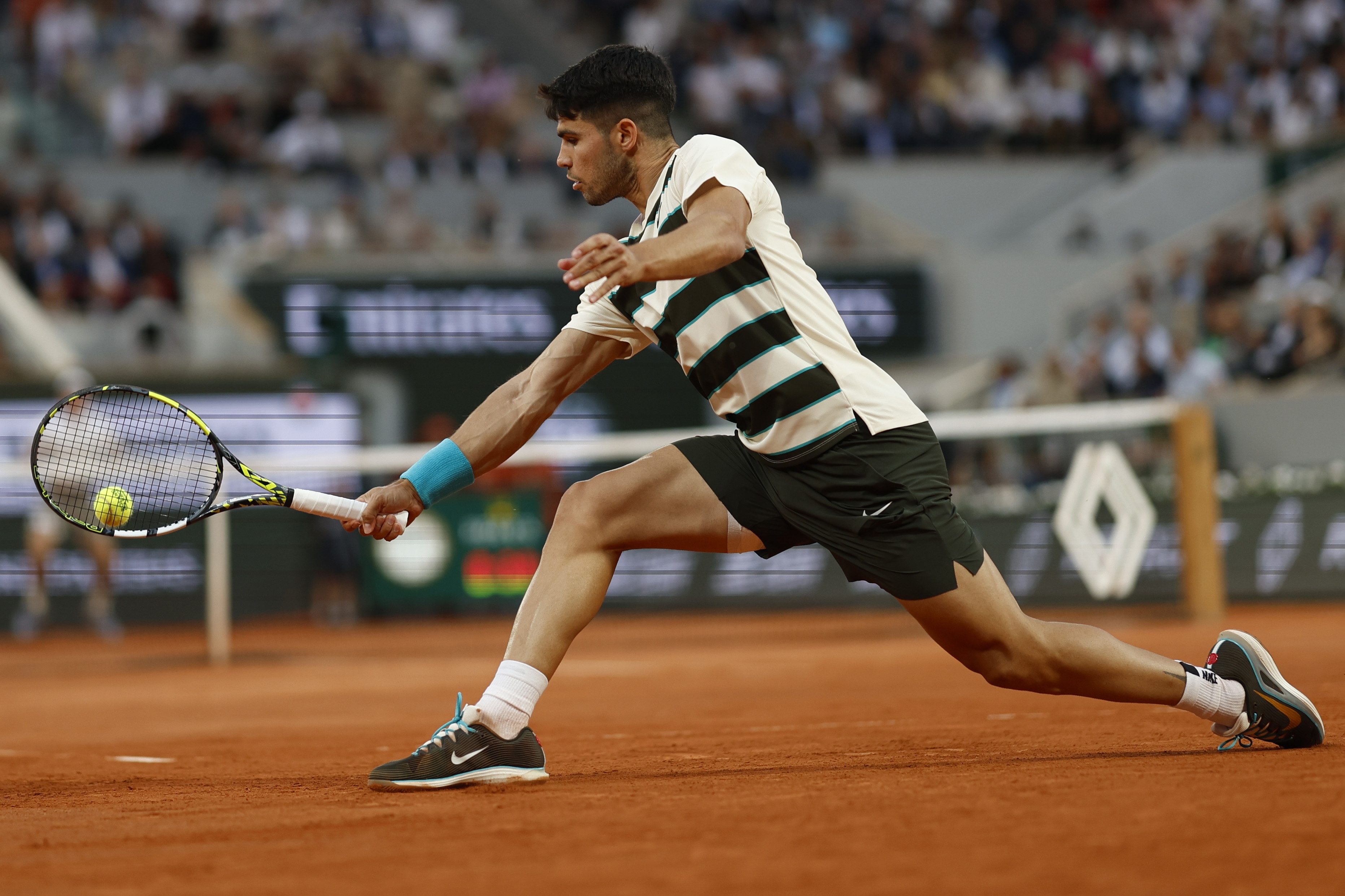 关于法网轻取蒙特卡洛大师赛，阿尔卡拉斯关键制胜的信息