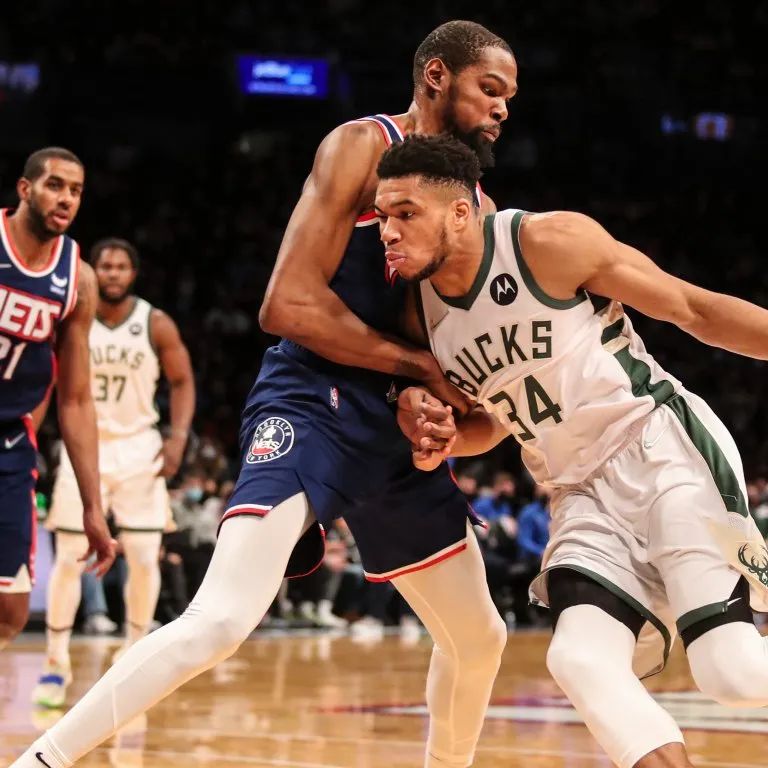 开云体育中国-广州队逆转雄鹿，库里惊艳四座