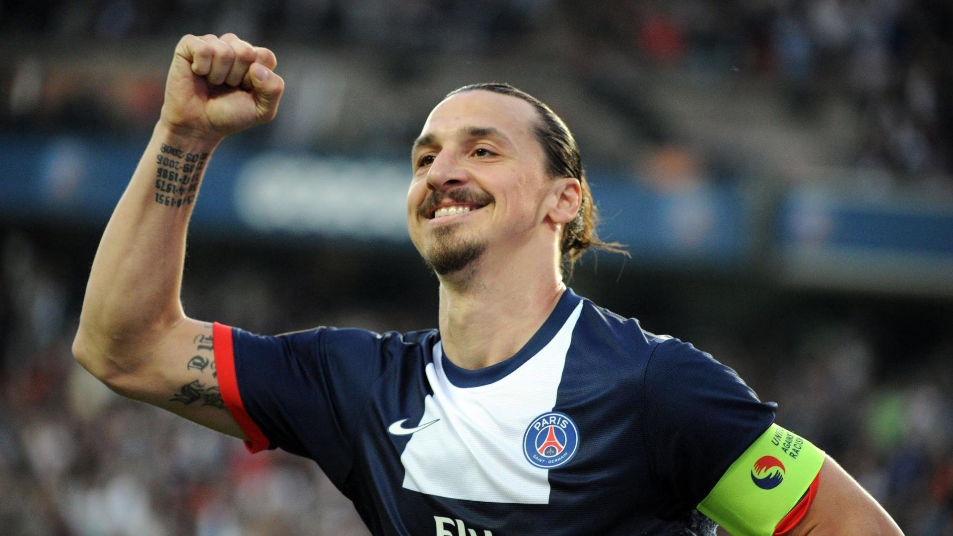 当国家德比硝烟遇上洛杉矶夜幕,浓眉在篮球战场复刻足球巨星的统治力